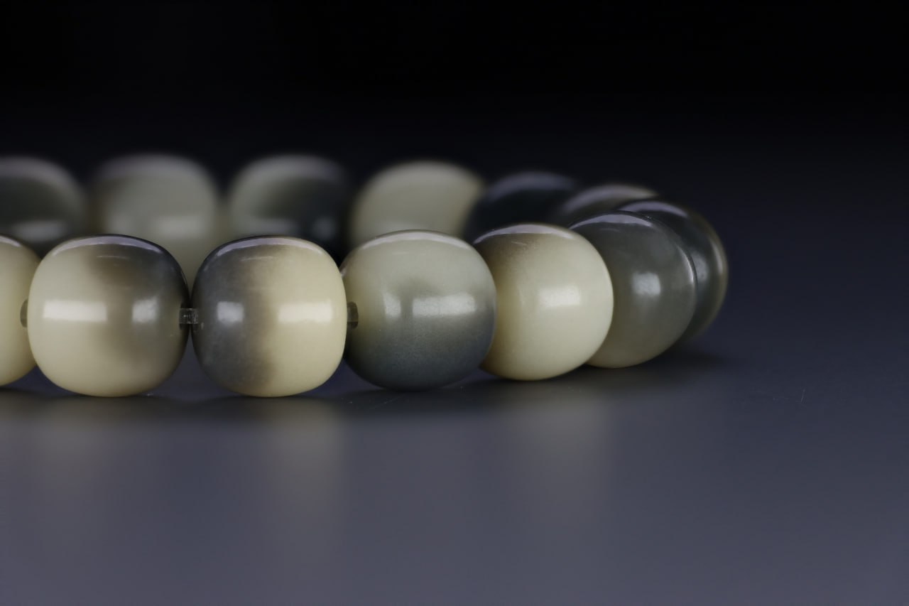 Dark Khaki Beige Bodhi beaded bracelet